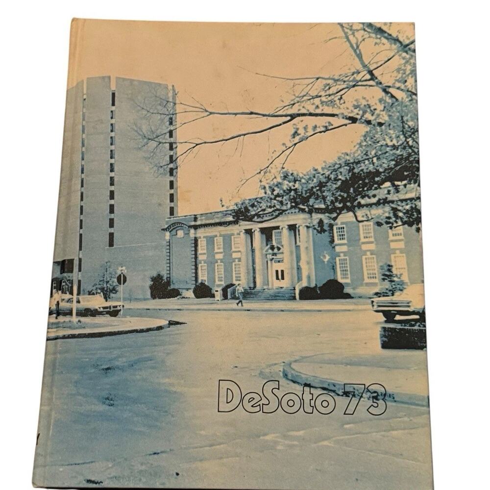 VTG 1973 Memphis State University Yearbook DeSoto Wildcats Alumni TN Tigers